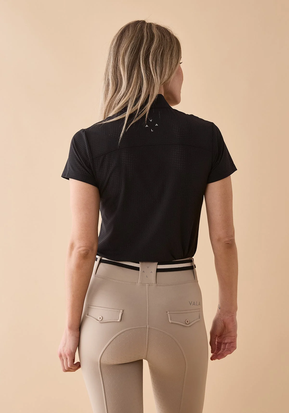 Elsa Mesh S/S Zip - Black - Image 5