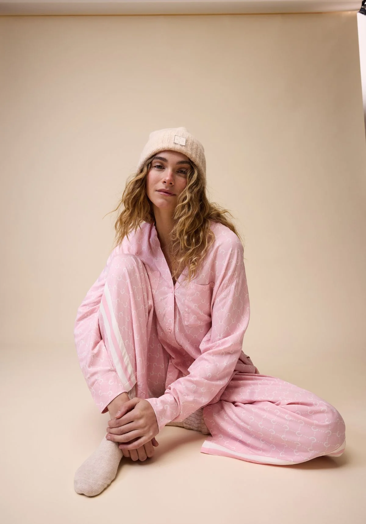 Horseshoe Long Pyjama Set - Pastel Pink - Image 2