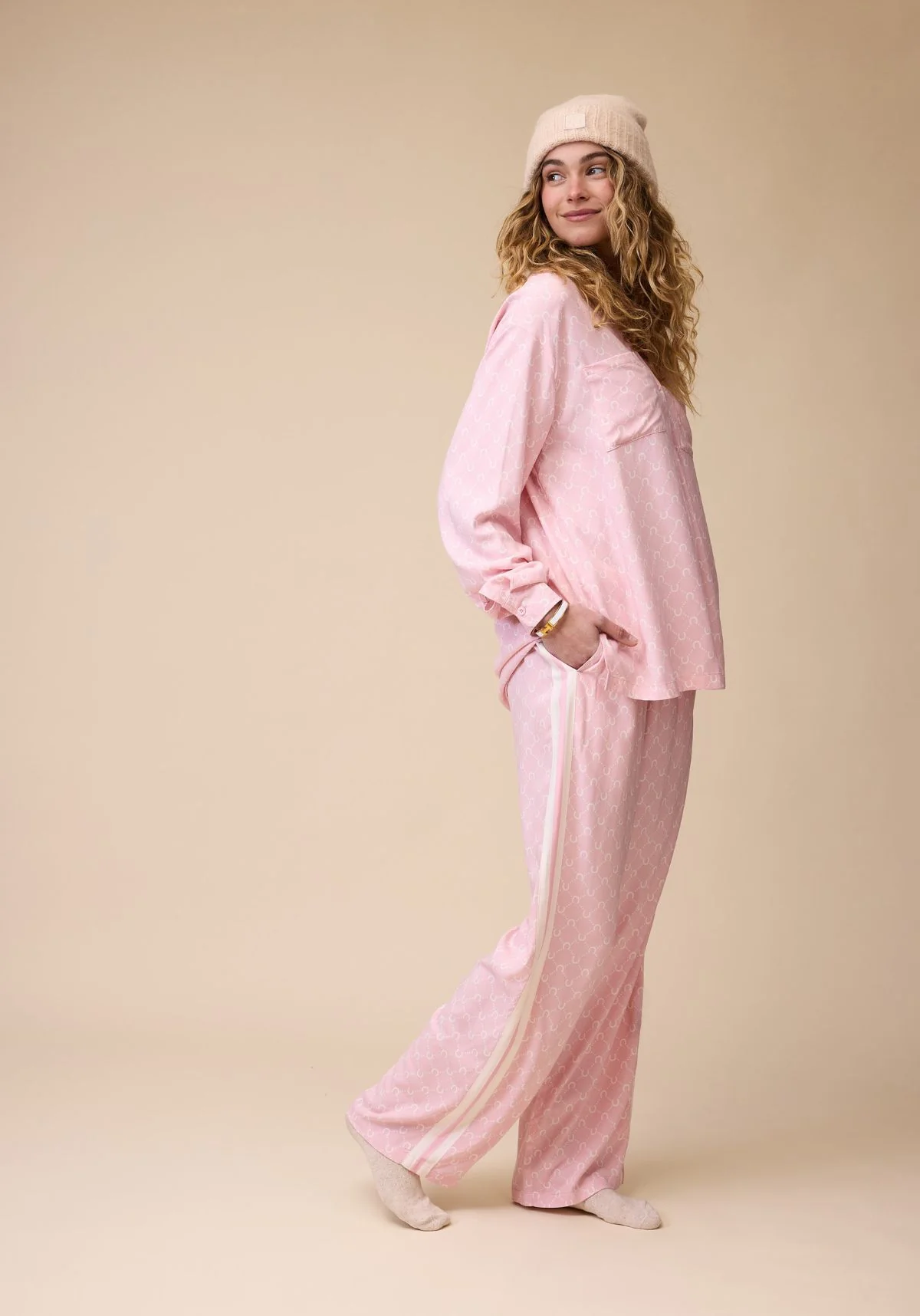 Horseshoe Long Pyjama Set - Pastel Pink - Image 5