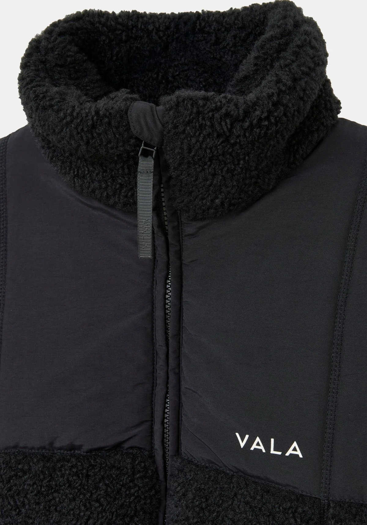 Milla Sherpa Quilted Jacket - Black - Image 14