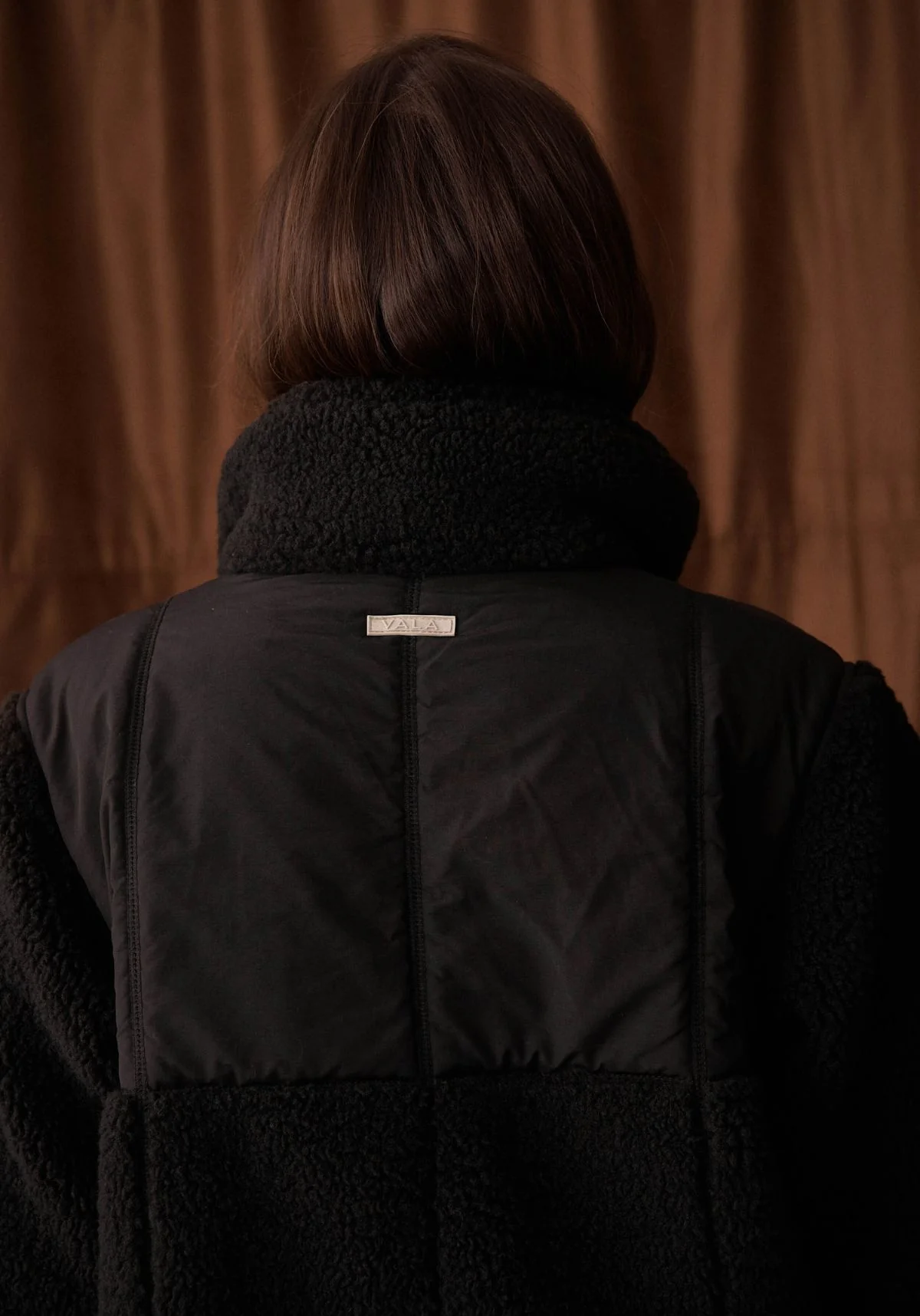 Milla Sherpa Quilted Jacket - Black - Image 17