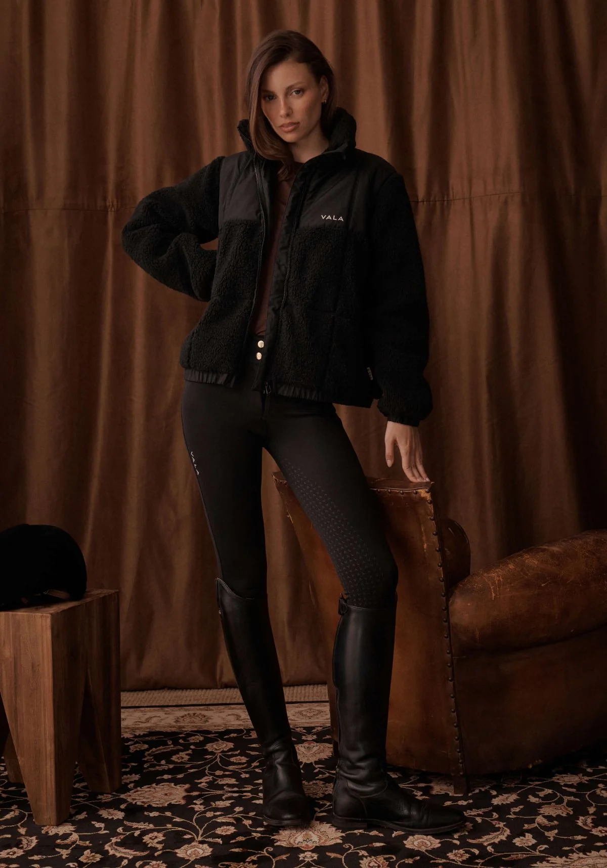 Milla Sherpa Quilted Jacket - Black - Image 18