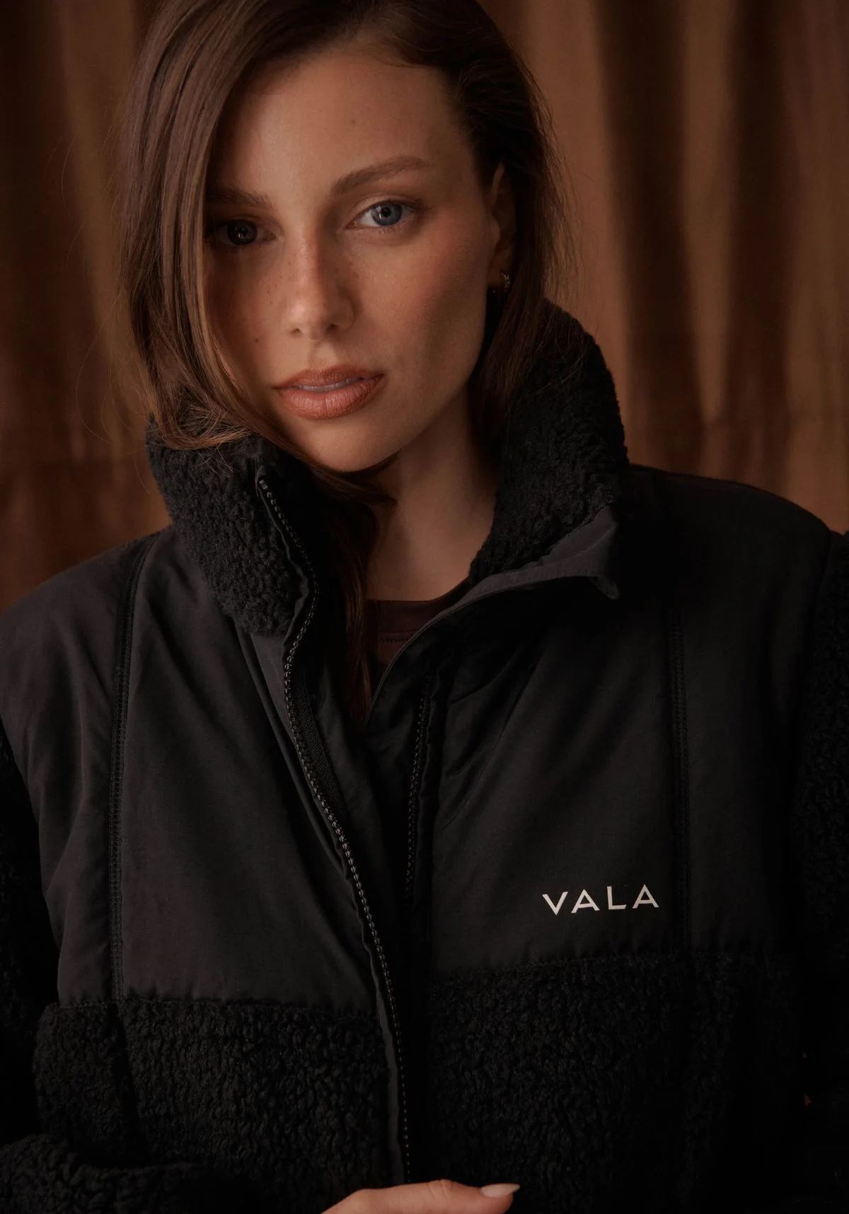 Milla Sherpa Quilted Jacket - Black - Image 20