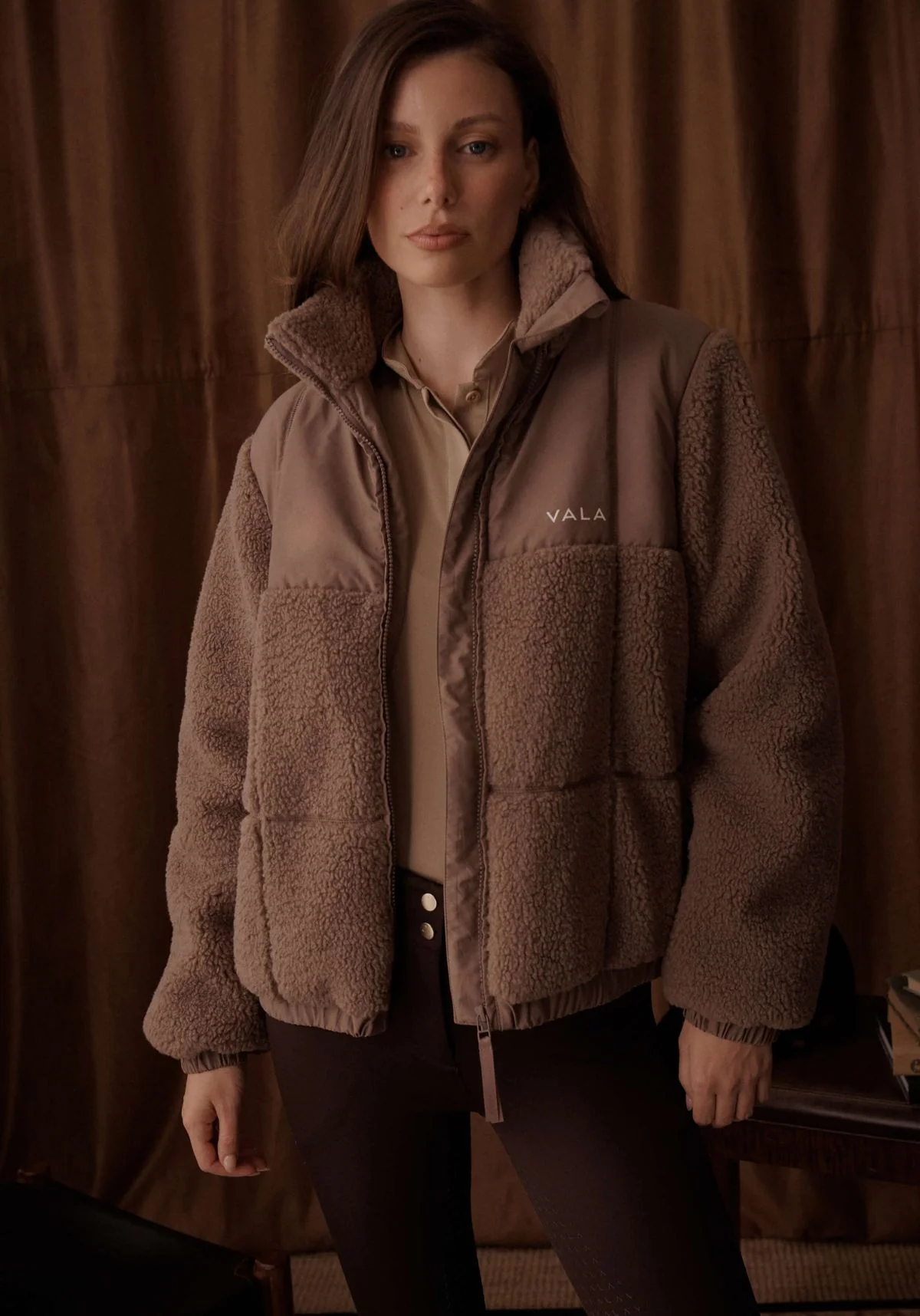Milla Sherpa Quilted Jacket - Taupe - Image 13