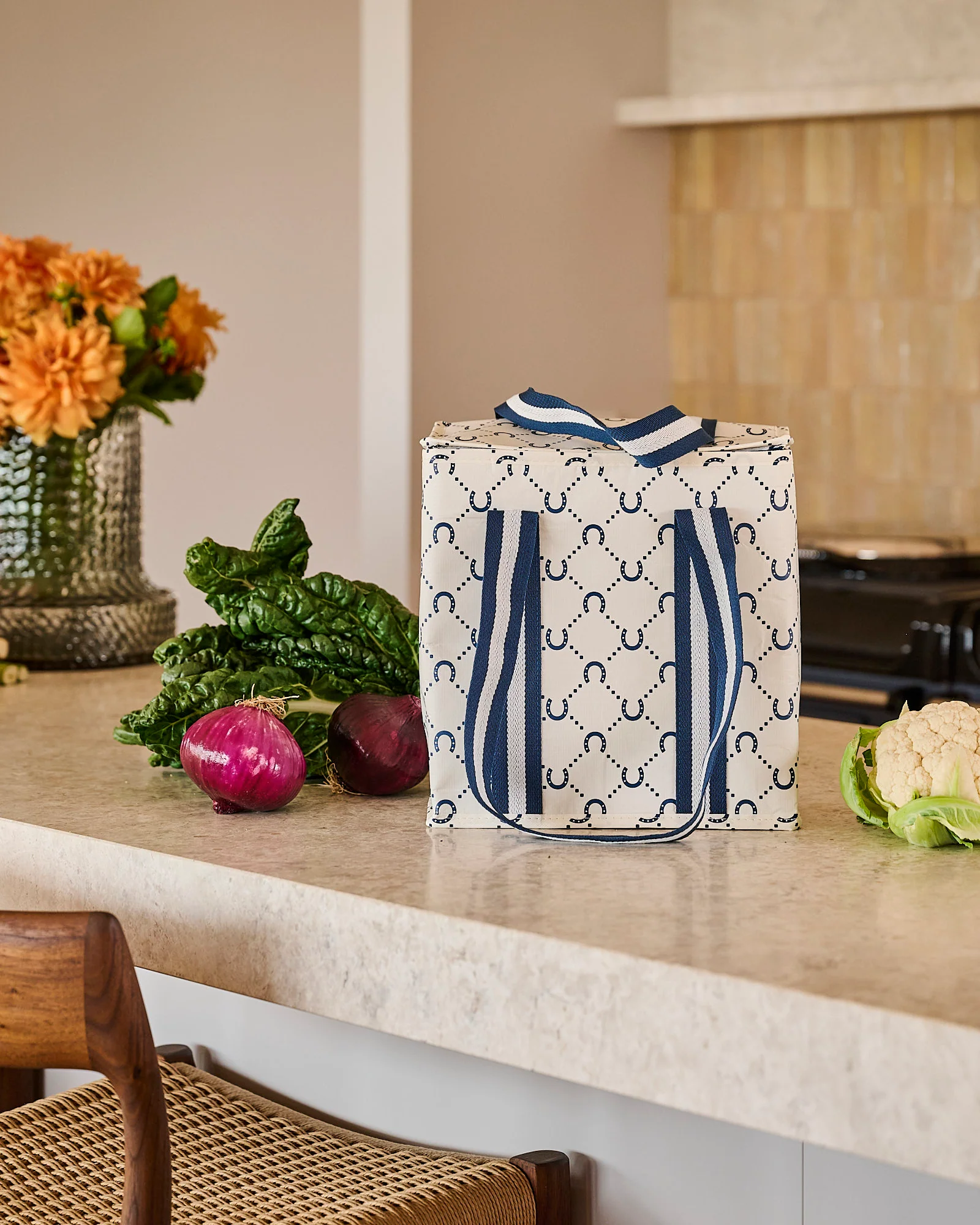 Navy Horseshoe Medium Insulated Tote - Project Ten X VALA