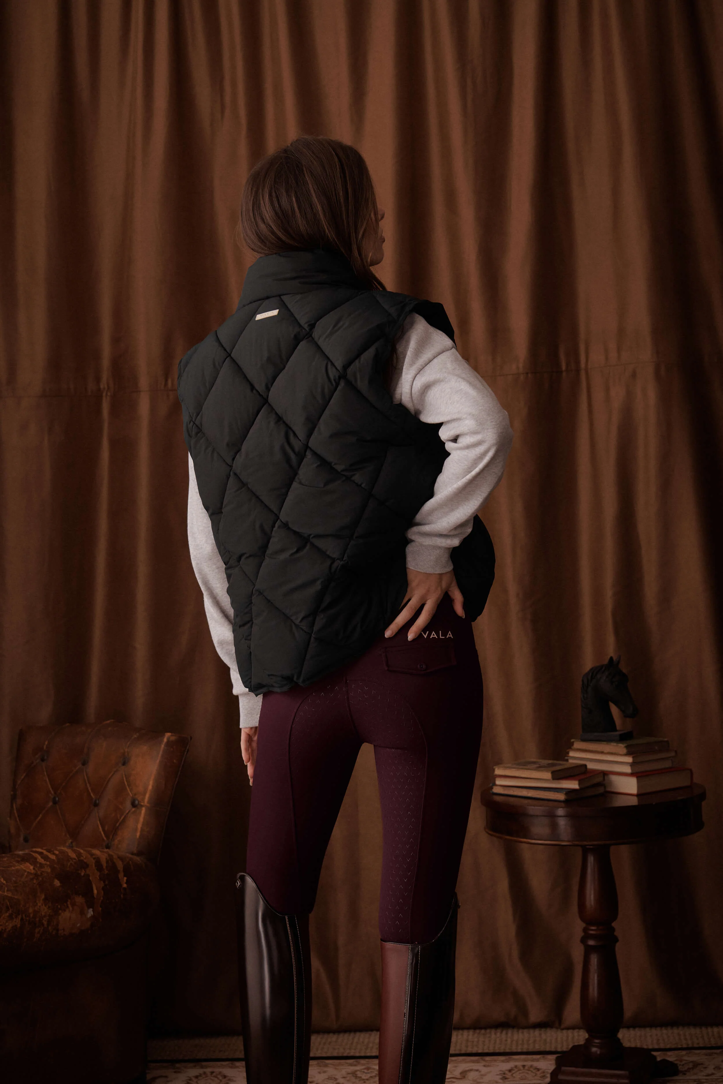 Diamond Quilted Vest - Black - Image 17
