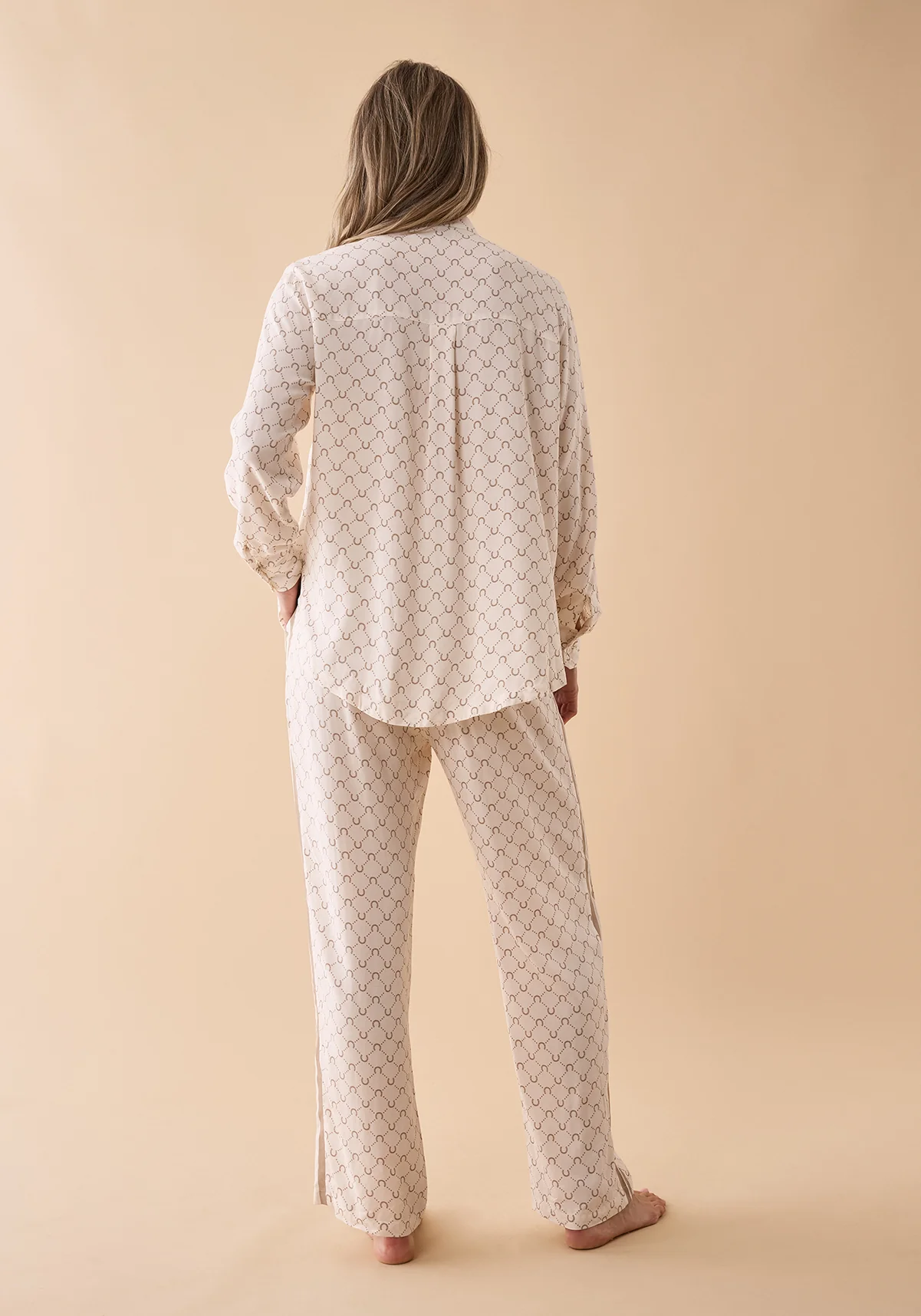 Horseshoe Long Pyjama Set - Cream - Image 4