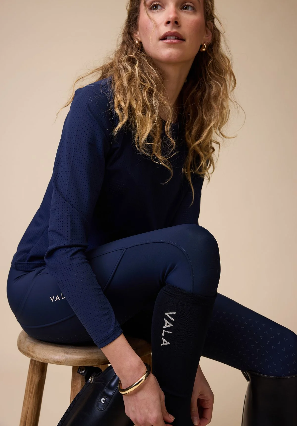 VALA Stride Socks - Navy - Image 2