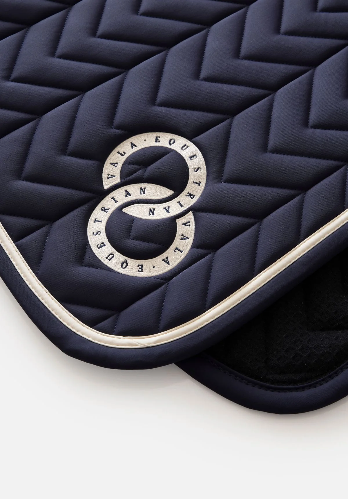 VALA Super Luxe Dressage Saddle Pad - Navy - Image 2