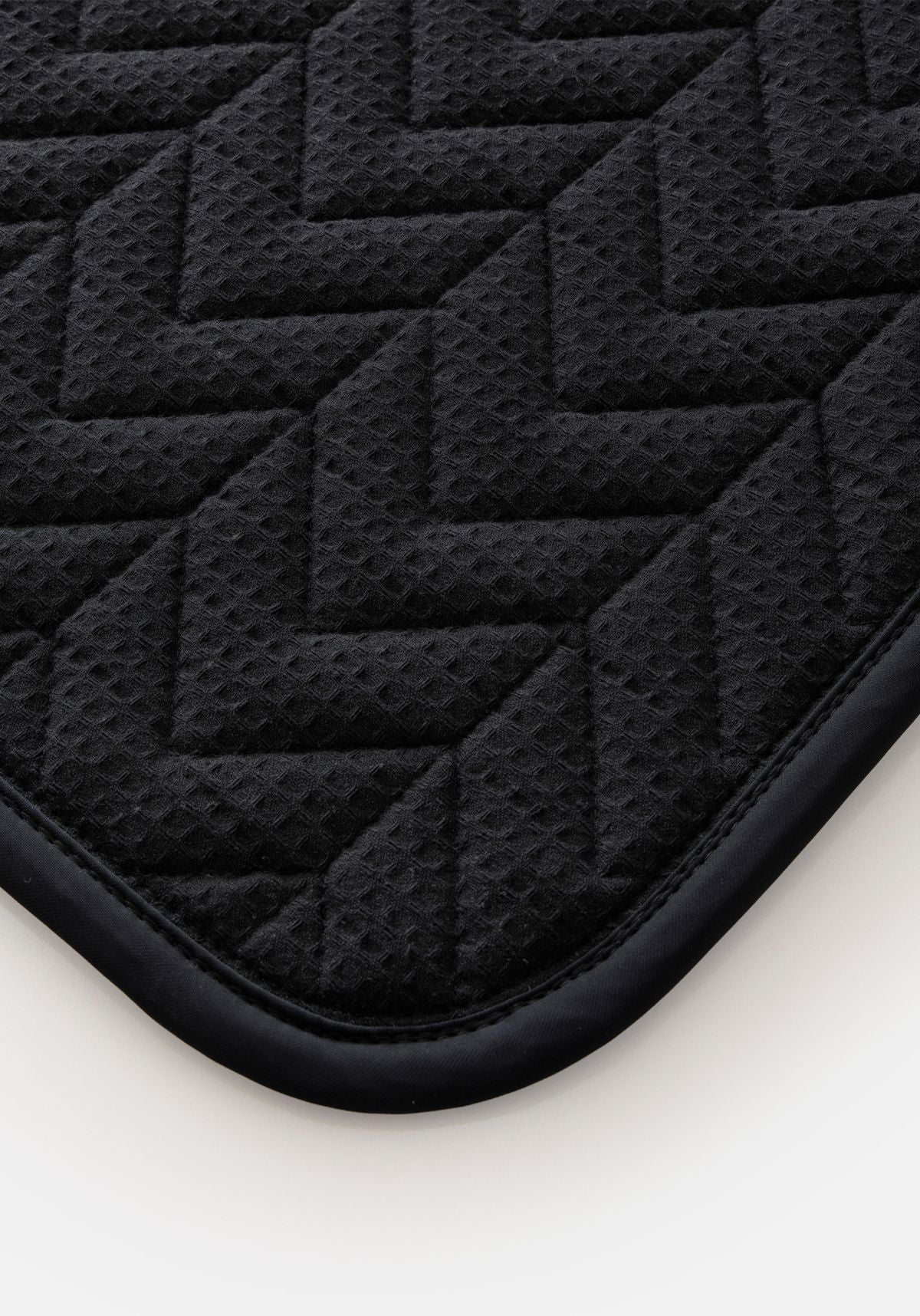 VALA Super Luxe Jump Saddle Pad - Black - Image 7