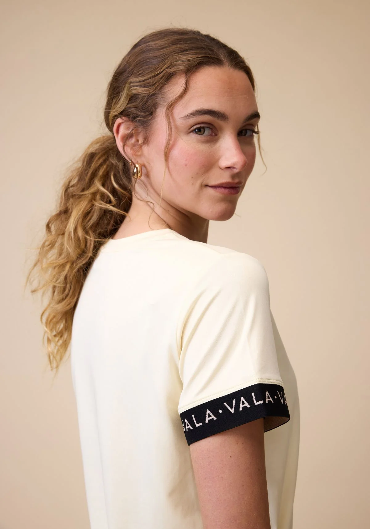 VALA Training Tee - Lemon - Image 3